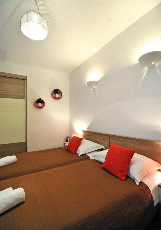 Rooms&apartments 72