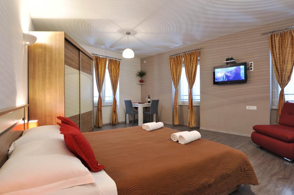 Rooms&apartments 72